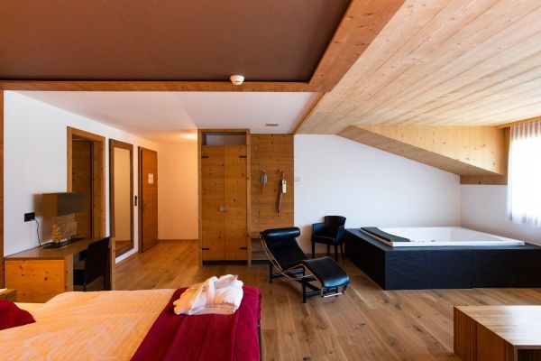 Séjour en Loft avec  jacuzzi