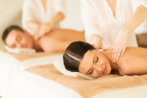 MASSAGE DE DETENTE EN DUO