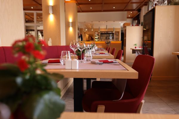 ACCES SPA & REPAS
