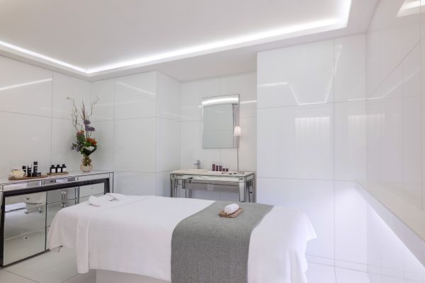 Raffles Spa & Wellness - Massage et Accès au Spa