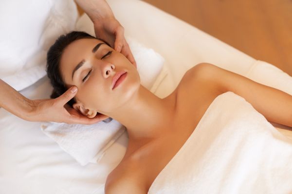 Massage relaxant Lyon Plage 50 minutes
