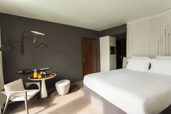 Nuit et petit déjeuner en chambre Deluxe