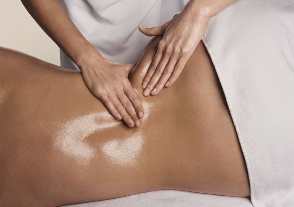 Massage Equilibre aux Huiles Essentielles by Clarins - Duo 60 minutes
